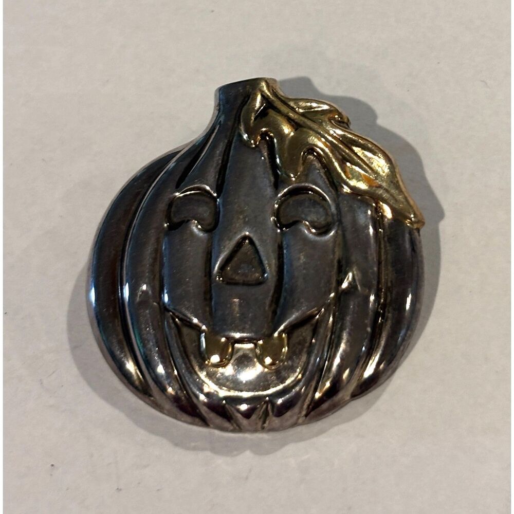 Vintage Brooch Pumpkin Jack o lantern pendant halloween fall pin silver gold